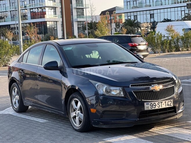 Chevrolet Cruze-1