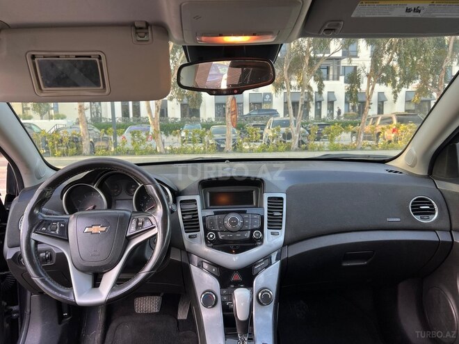 Chevrolet Cruze-10