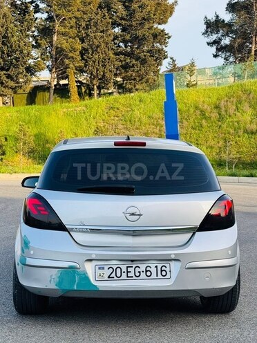 Opel Astra-2
