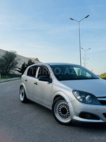 Opel Astra-8