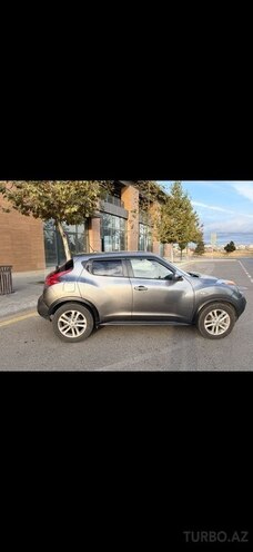 Nissan Juke-5