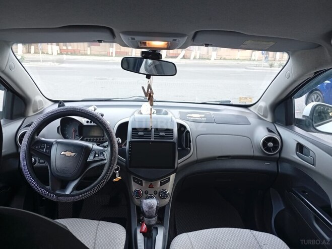 Chevrolet Aveo-6