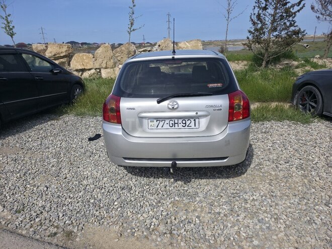 Toyota Corolla-4