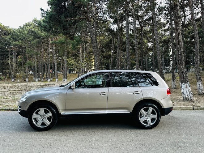 Volkswagen Touareg-5