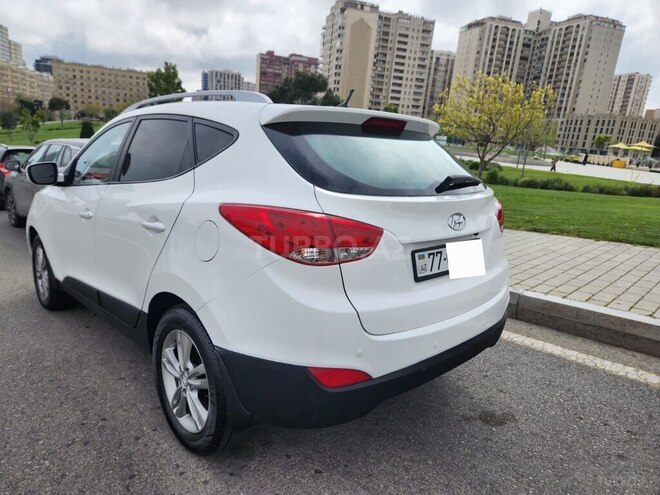 Hyundai ix35-10