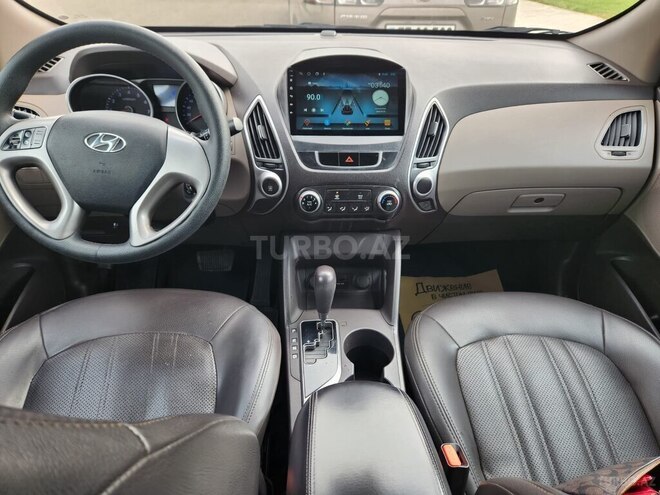 Hyundai ix35-13