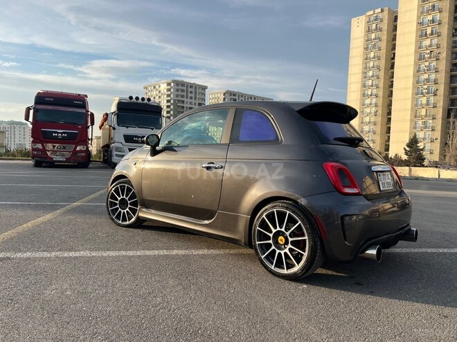 Abarth 500-4