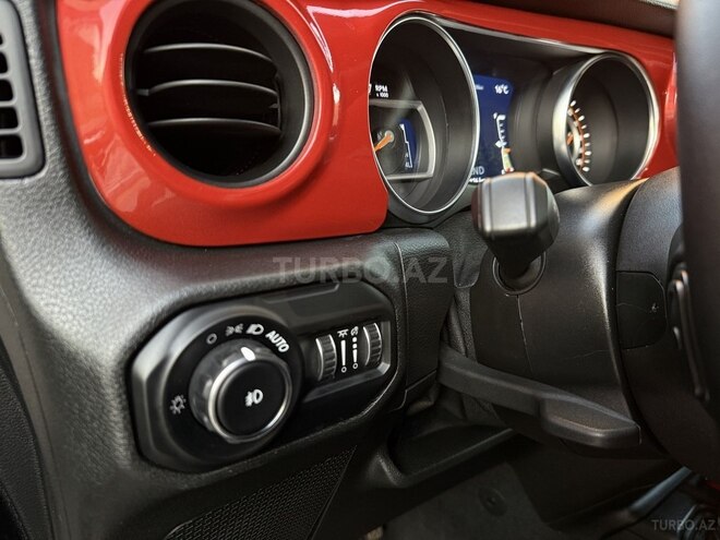 Jeep Wrangler-14