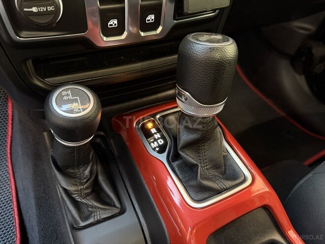 Jeep Wrangler-17