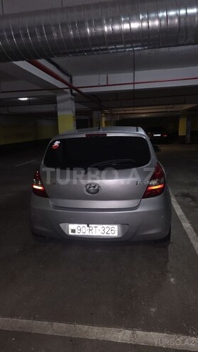 Hyundai i20-3