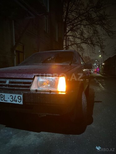 LADA (VAZ) 2109-3