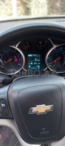 Chevrolet Cruze-8