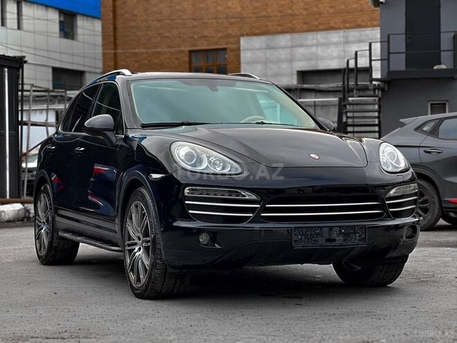 Porsche Cayenne-3