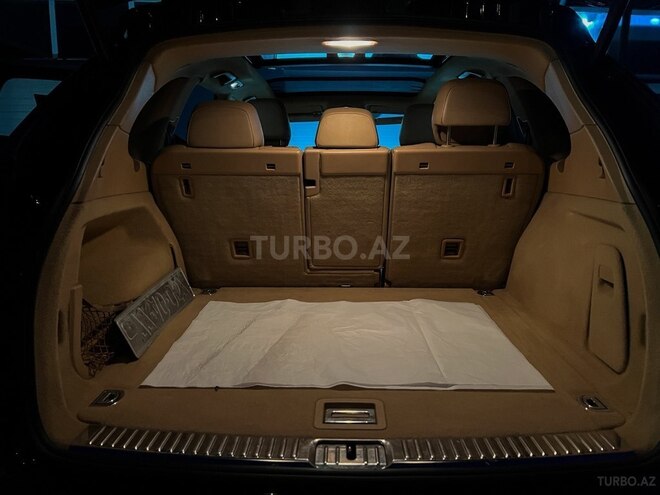 Porsche Cayenne-17