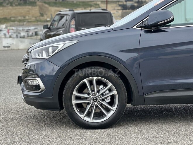 Hyundai Santa Fe-3
