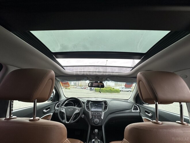 Hyundai Santa Fe-14