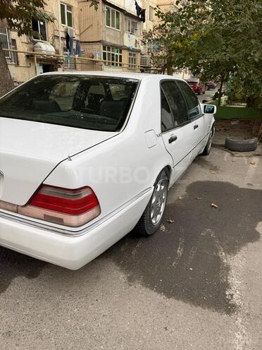Mercedes S 320-4