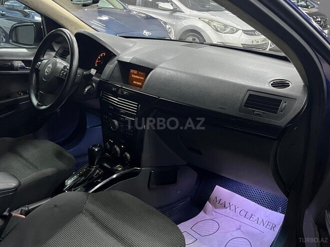 Opel Astra-10