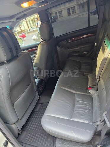 Lexus GX 470-11