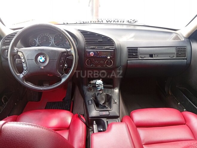 BMW 325-6