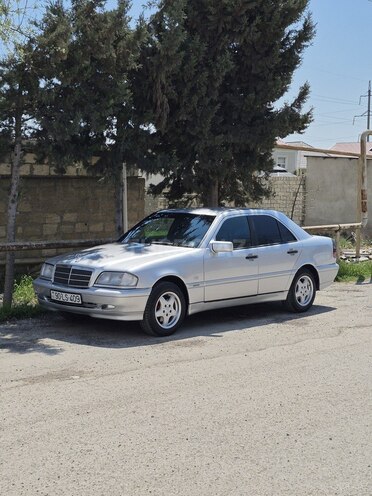 Mercedes C 220 1999, 256,385 km - 2.2 l - Bakı