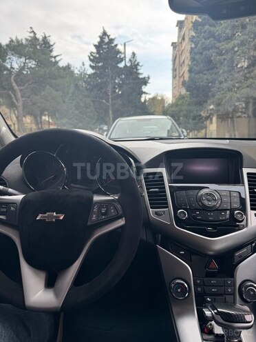 Chevrolet Cruze-4