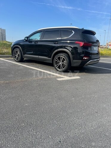 Hyundai Santa Fe-4