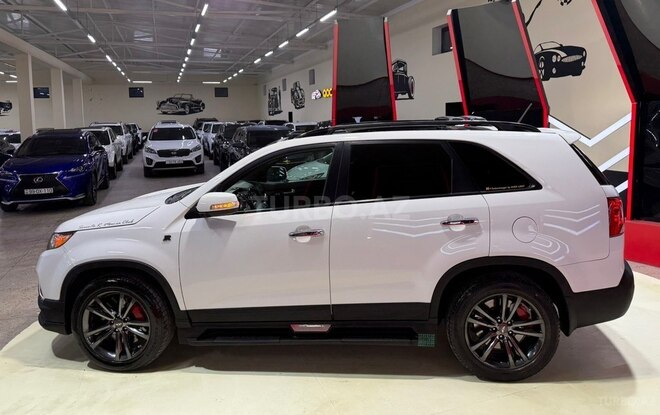Kia Sorento-8