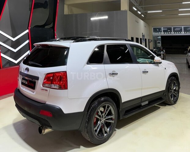 Kia Sorento-9