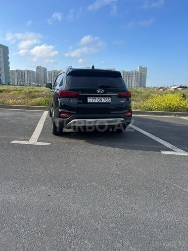 Hyundai Santa Fe-17