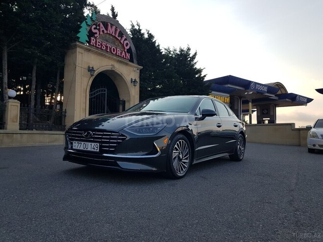 Hyundai Sonata-2