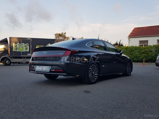 Hyundai Sonata-6