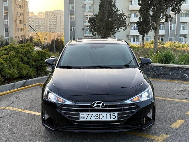 Hyundai Elantra-5
