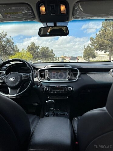Kia Sorento-3