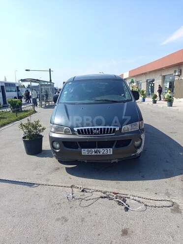 Hyundai H-1 2001, 450,000 km - 2.5 l - Bakı
