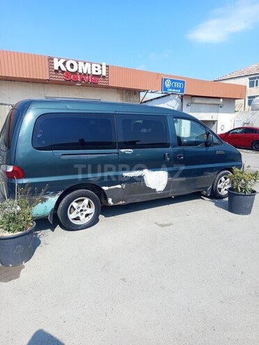 Hyundai H-1 2001, 450,000 km - 2.5 l - Bakı