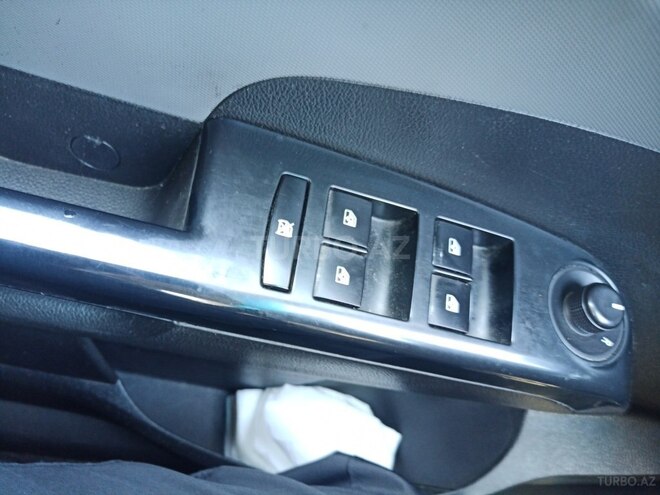 Chevrolet Aveo-5