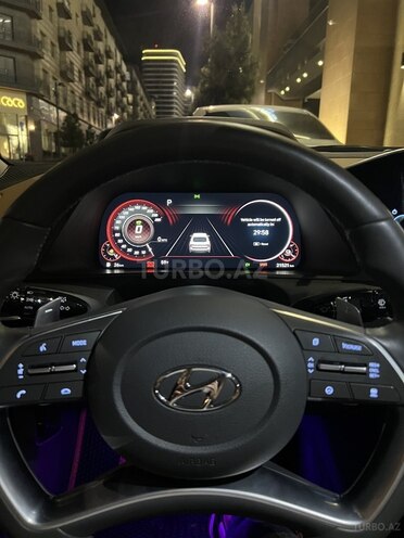 Hyundai Sonata-15