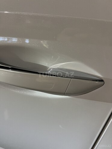 Hyundai Sonata-20