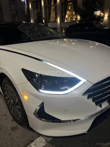 Hyundai Sonata-19
