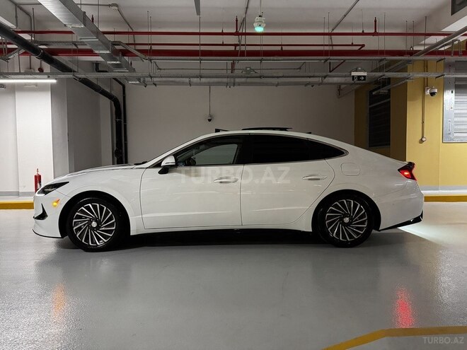 Hyundai Sonata-11