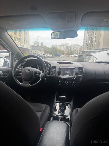 Kia Forte-5