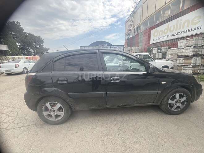Kia Rio-7