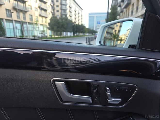 Mercedes E 220-8