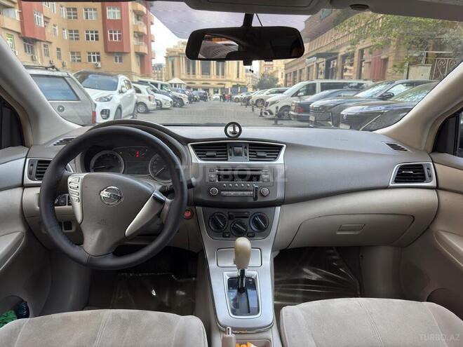 Nissan Sentra-5