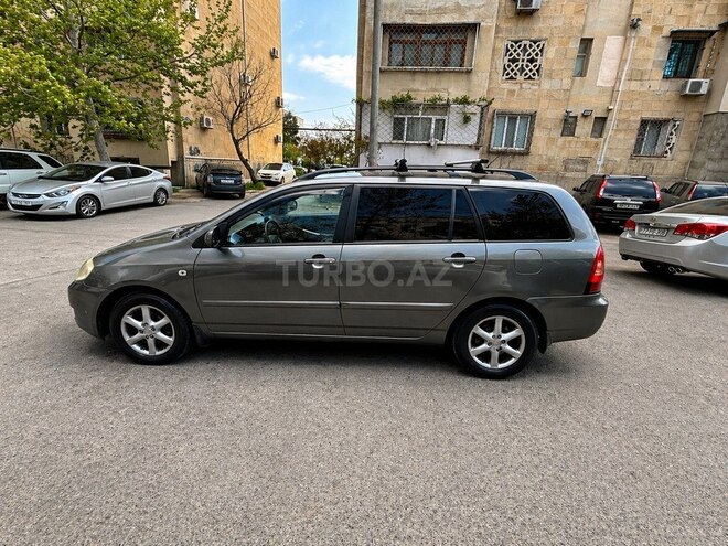 Toyota Corolla-4