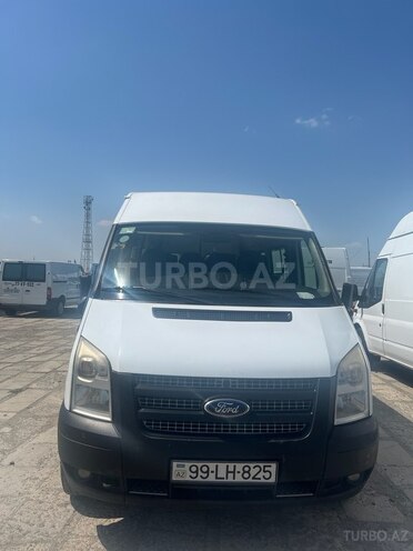 Ford Transit-4