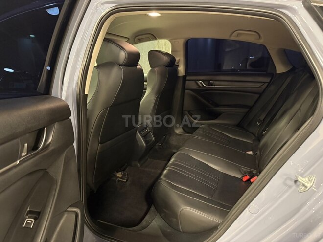 Honda Accord-11