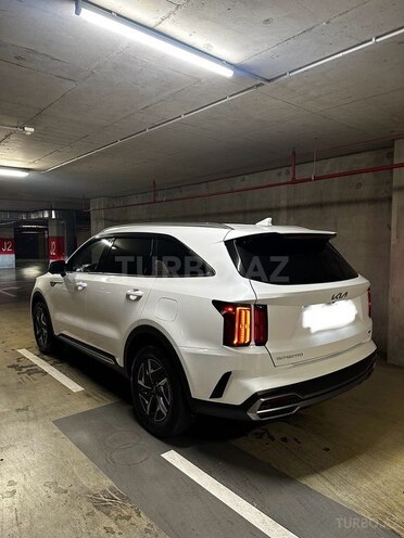 Kia Sorento-4