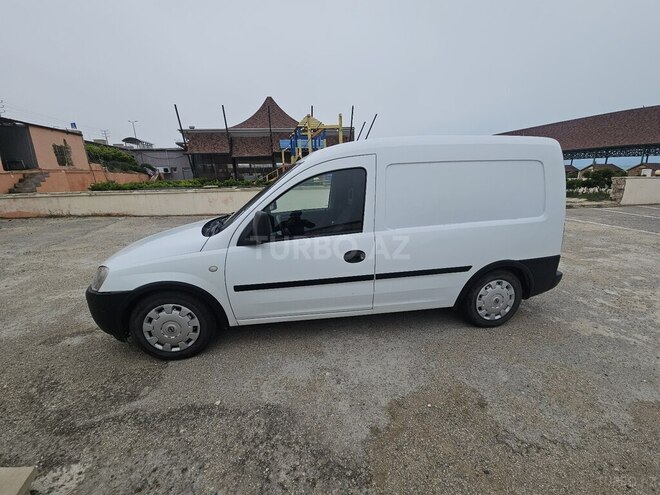 Opel Combo-2